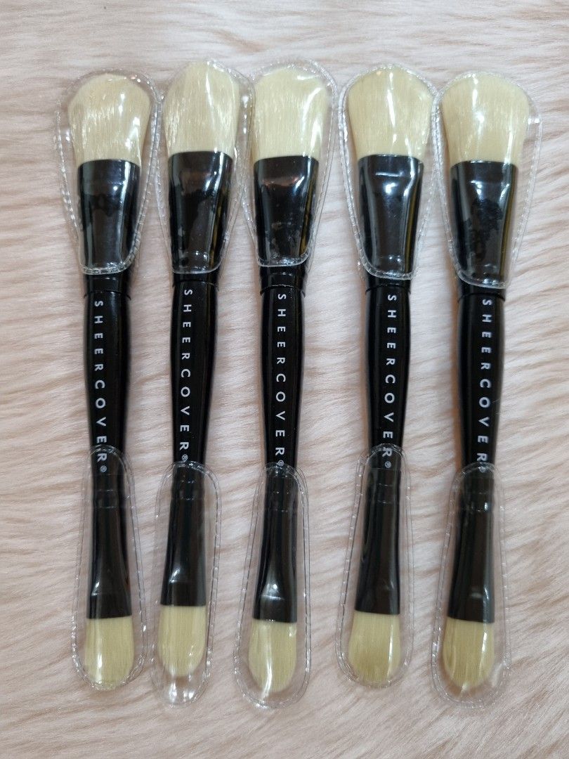 15 pcs. Flat Foundation brush take all (Category: Makeup) located in Quezon City. Submitted by applereinna-50241 (Listing ID 1242248280, Image 2). Description: 15 pcs flat foundation Brush take all fos Sale. With soft and smooth bristles Hurry while our stock last DM me for inquiries We have sameday delivery via Lalamove and Grab.