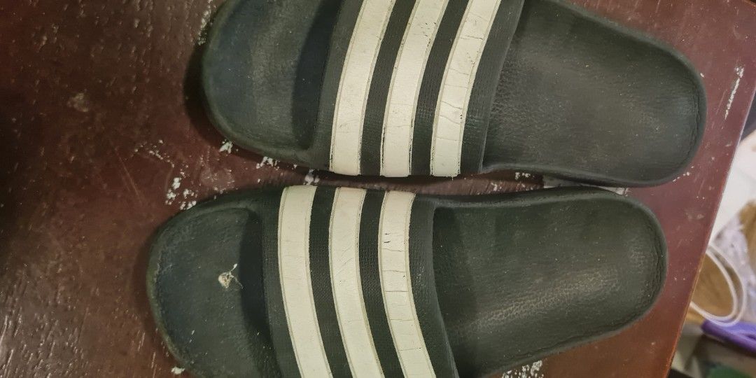 Addidas slides size 1k (Category: Babies & Kids Fashion) located in Muntinlupa City. Submitted by MrsJay (Listing ID 1242175088, Image 1). Description: sf c/o buyer.