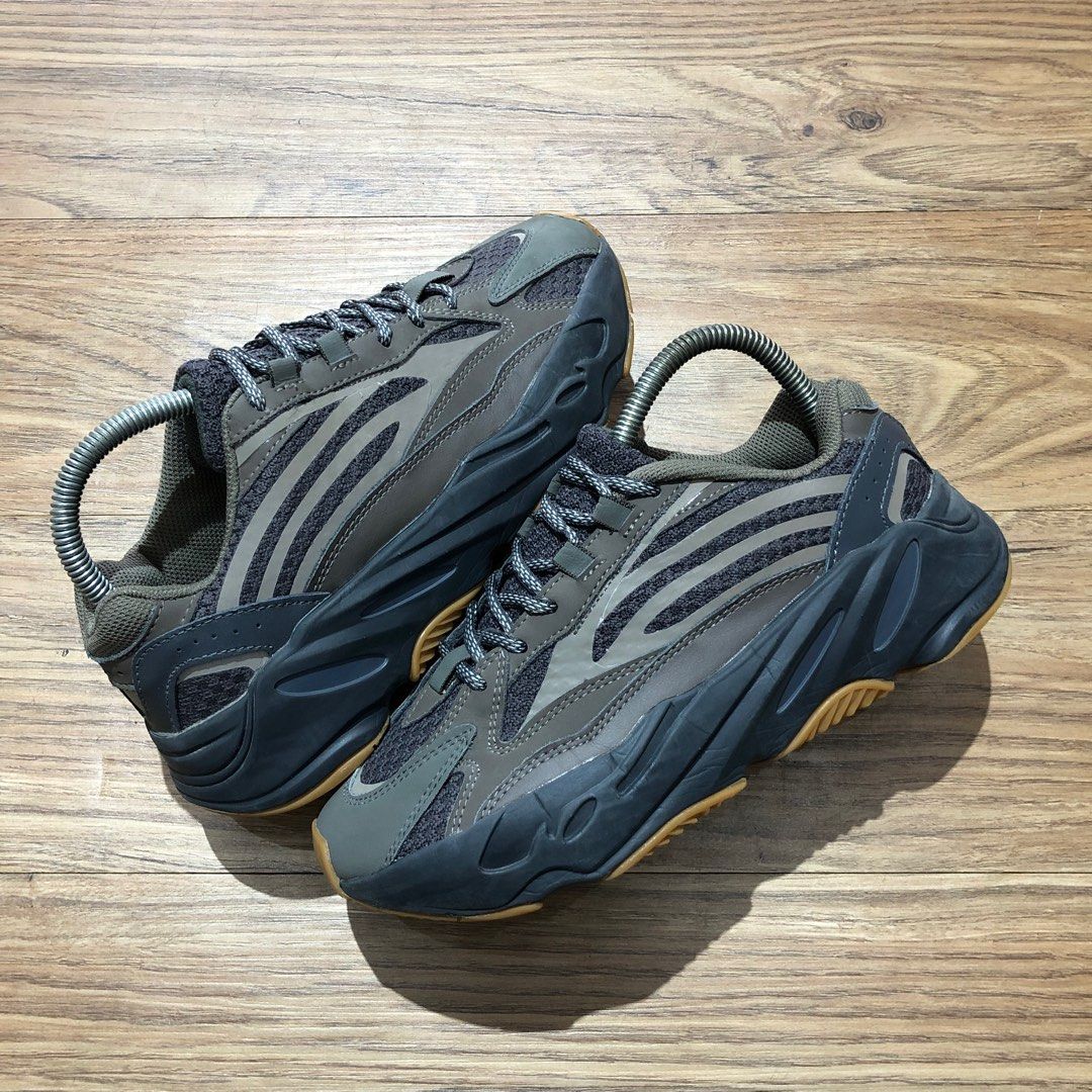 ADIDAS YEEZY 700 V2 7uk Men s Fashion Footwear Sneakers on