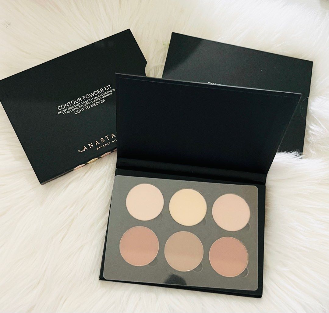 ANASTASIA CONTOUR POWDER KIT LIGHT TO MEDUIM on Carousell