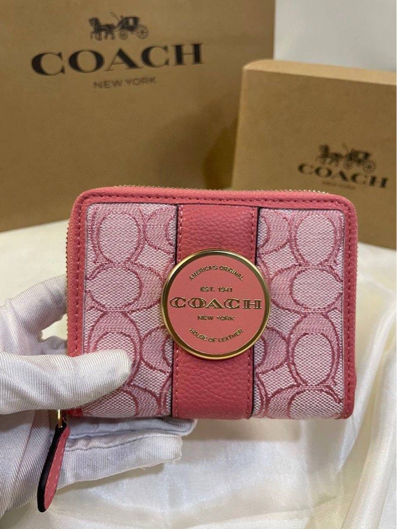 Authentic Coach Wallet Lonnie Women s Fashion Bags Wallets