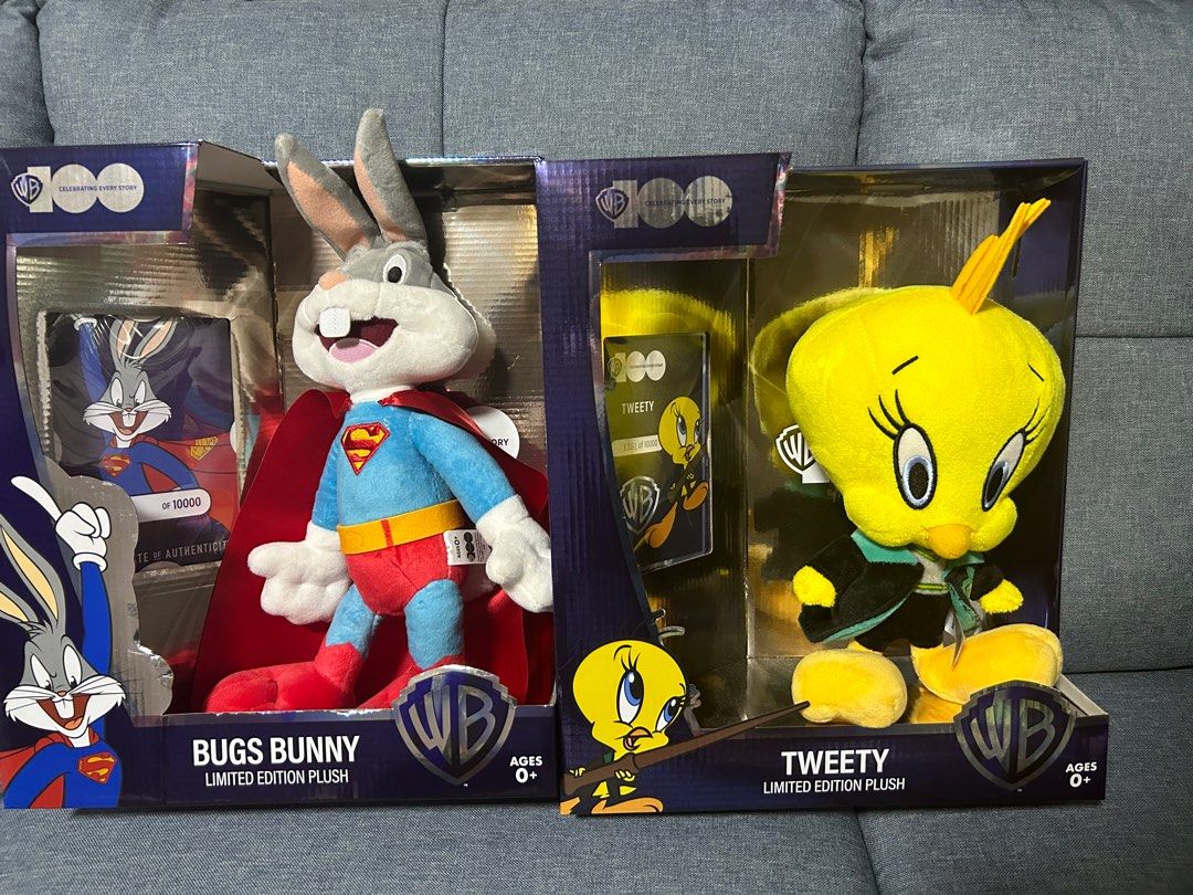Authentic Looney Tunes Warner Brothers Bro WB100 WB 100 soft toy plush  plushie limited edition ed Tweety Bugs Bunny Superman cow play cow moo cpcm