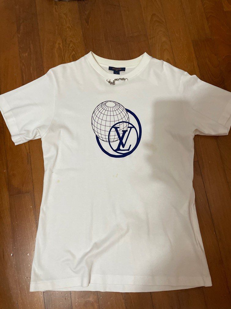 Authentic lV Towel Embroidered Skull T-Shirt, Luxury, Apparel on Carousell