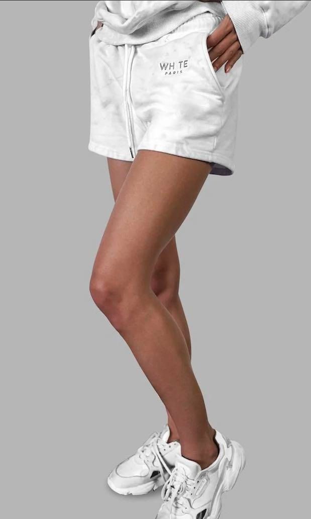 White under online shorts womens