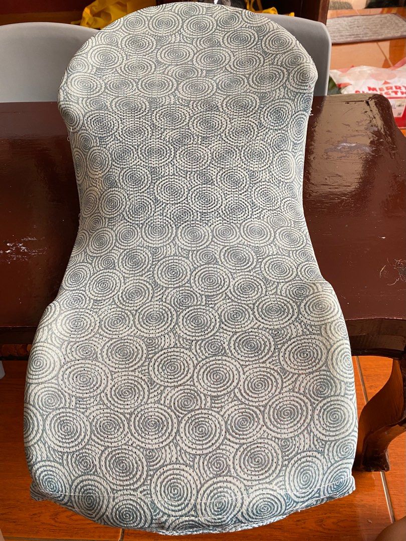 Baby Bather (Category: Bathtub & Bath Accessories) located in Taytay. Submitted by divinagracia. (Listing ID 1242169617, Image 1). Description: As is. What you see, is what you get Pls manage your expectations as this is preloved..