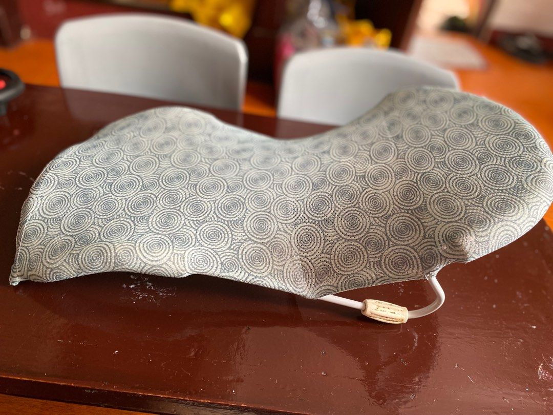 Baby Bather (Category: Bathtub & Bath Accessories) located in Taytay. Submitted by divinagracia. (Listing ID 1242169617, Image 2). Description: As is. What you see, is what you get Pls manage your expectations as this is preloved..