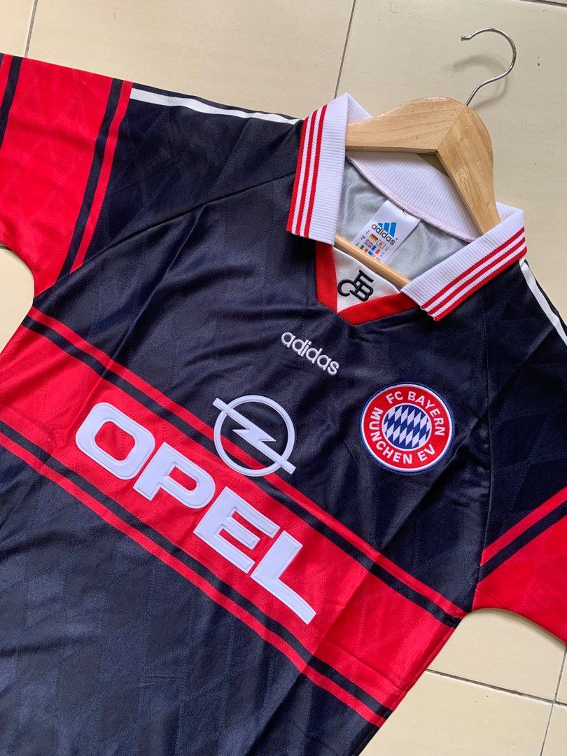 Bayern munich classic discount jersey