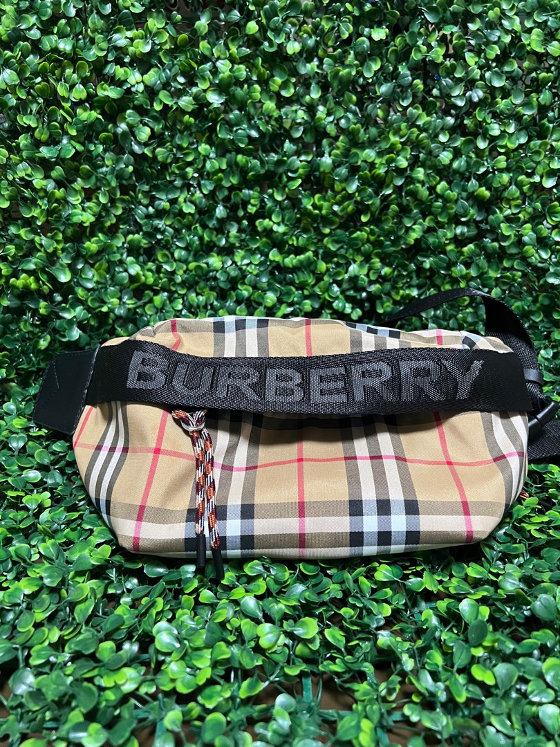 Burberry belt bag replica store