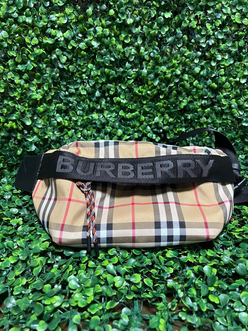 Burberry fanny hotsell pack replica