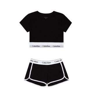 Calvin Klein medium tshirt bra short set