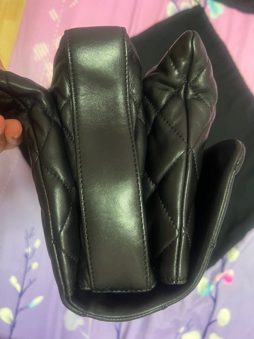 Chanel Black Quilted Leather CC Turnlock Fingerless Gloves 7 Chanel
