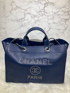 100+ affordable chanel tote deauville For Sale, Luxury