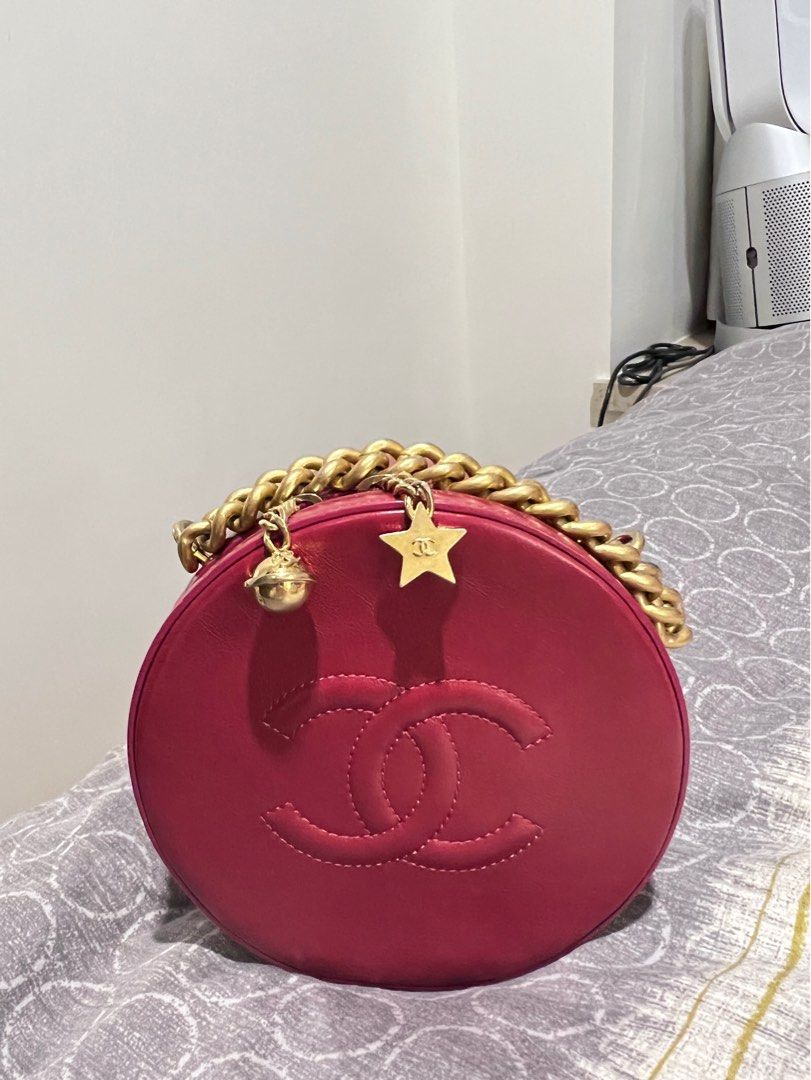 Chanel round as earth clearance