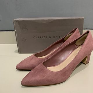 (Kategori: ) berada di . Dikirim oleh notalee (ID iklan 1242324885, Gambar 1). Deskripsi: .