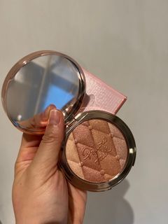 （分類：）位於 。 由 rosesarereeed 提交（商品編號 1242267141，圖片 1）。簡介： 。