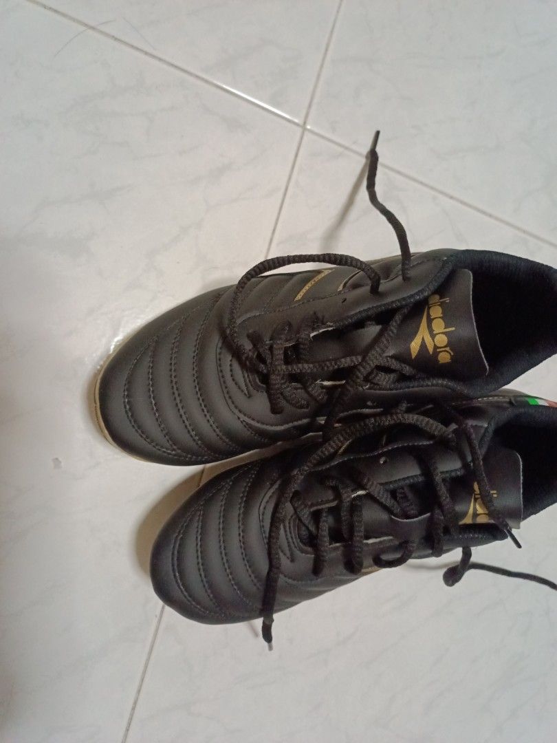 Cheapest soccer boots best sale