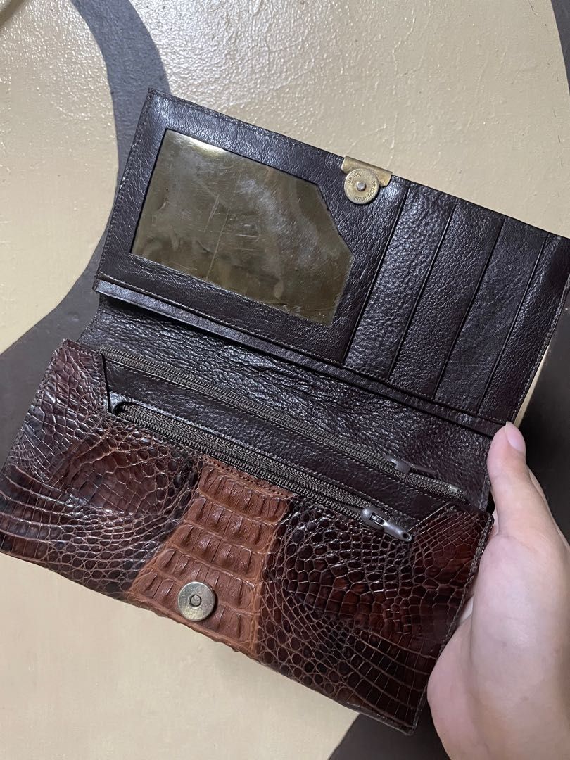 Crocodile Skin Long Wallet (Category: Wallets & Card holders) located in Caloocan City. Submitted by iasnowb (Listing ID 1242320601, Image 3). Description: Crocodile Skin long wallet from Thailand.