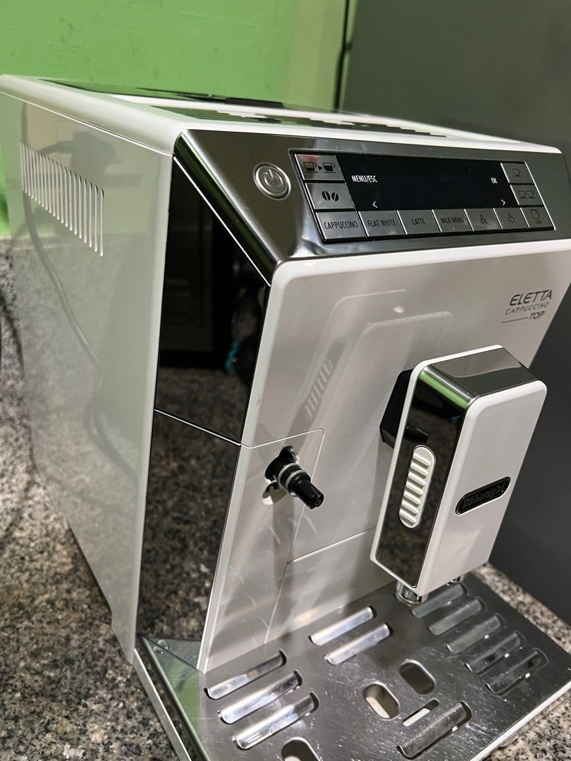 Delonghi Eletta 2nd hand, TV & Home Appliances, Kitchen Appliances, Coffee Machines & Makers on
