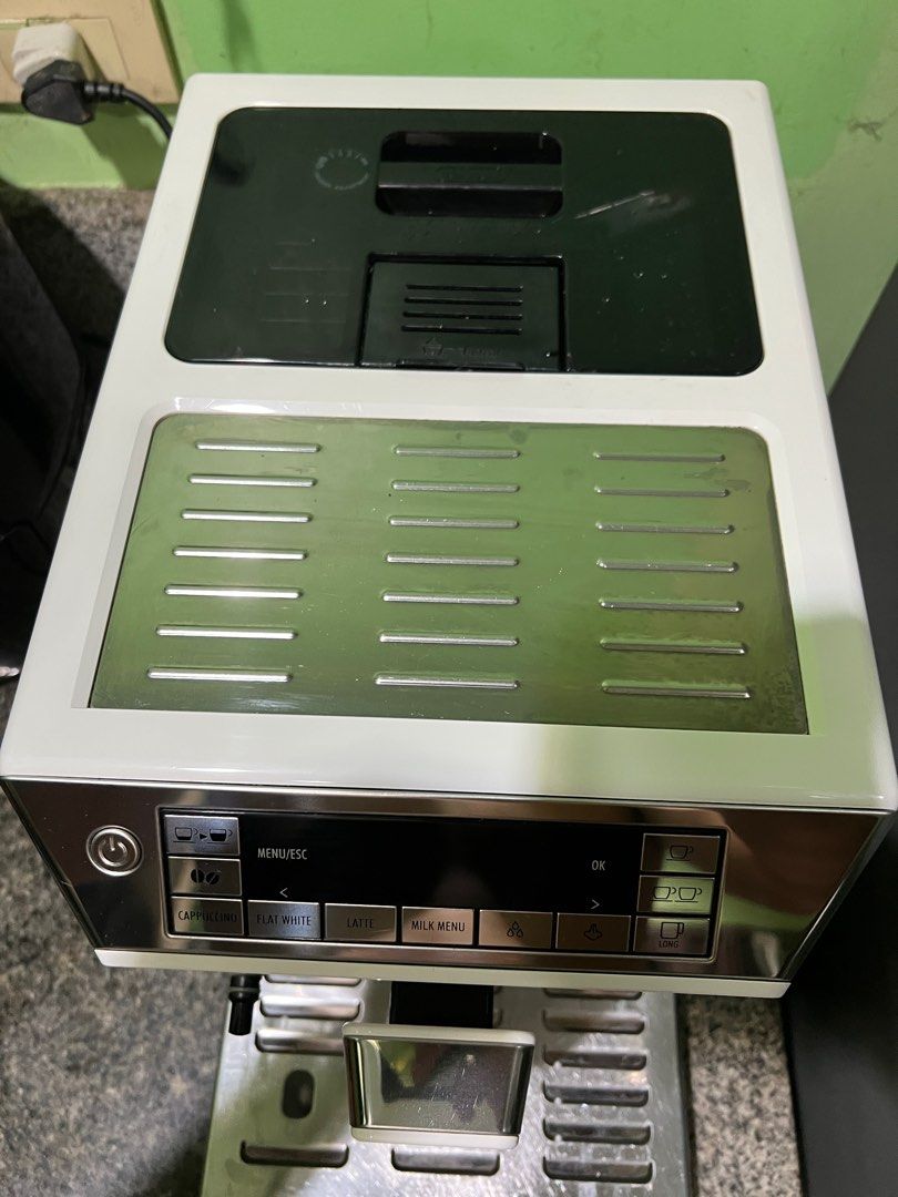 Delonghi Eletta 2nd hand, TV & Home Appliances, Kitchen Appliances