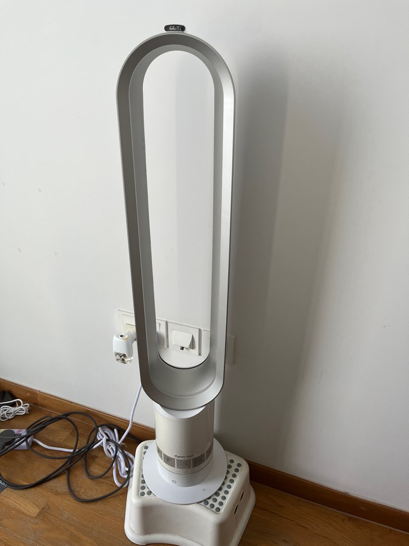Dyson Tower Fan AM07, Furniture & Home Living, Lighting & Fans, Fans on