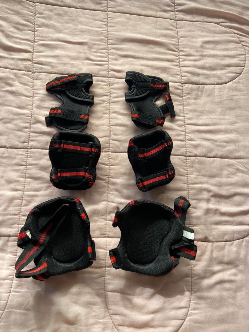 elbow and knee pad set (Category: Braces, Support & Protection) located in Paranaque City. Submitted by glvillz (Listing ID 1242238223, Image 2). Description: can be used for biking, roller skating, etc!.