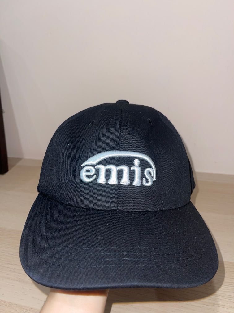 Emis cap (Category: Cap & Hats) located in Kuala Lumpur. Submitted by coolestisme (Listing ID 1242272869, Image 3). Description: .