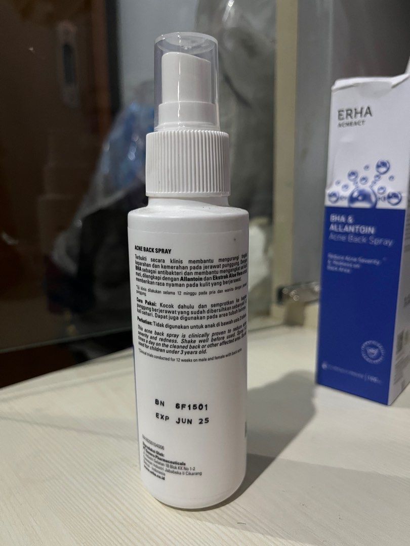 ERHA ACNE BACK SPRAY 100 ml Obat Jerawat Punggung on Carousell