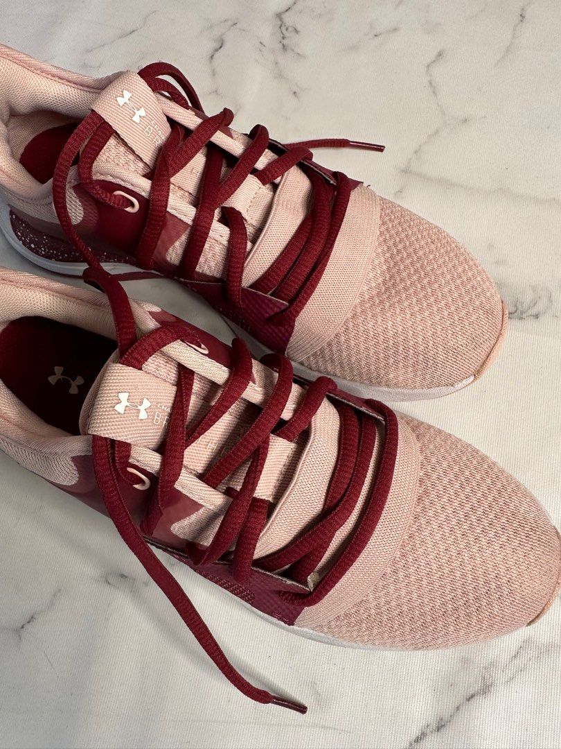 Women's maroon under armour shoes sales