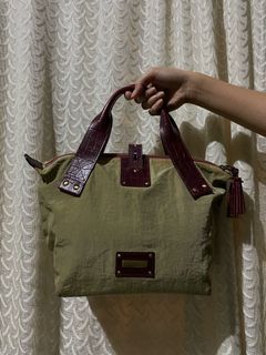 Fino Leatherware Sage Green Bag