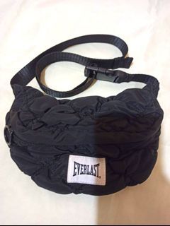 Everlast X Forever 21 Nylon Quilted Fanny Bag / Belt Chest Sling Crossbody Bag, Unisex