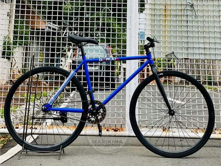GARUDA FIXIE STEEL 700/23c (Category: Bicycles) located in Pasig City. Submitted by gemma_00 (Listing ID 1242156336, Image 3). Description: GARUDA FIXIE 700/23c RESTOCKED😍 OPEN FOR WHOLESALE AND RETAIL‼️ 🏷4,000 FREE ASSEMBLE ✨ Garuda Lightweight Steel Frame ✨ Single Speed ✨ Alloy Rims ✨ Standard size Alloy Stem ✨ 44t Crank ✨ Dual Sprocket (18t fixgear) (16t freewheel) ✨ Seat tube 46cm ✨ Top tube 56cm ✨ Bolt HUBS ✨ 700X23c Tire ✨ Front Brake ✨ R