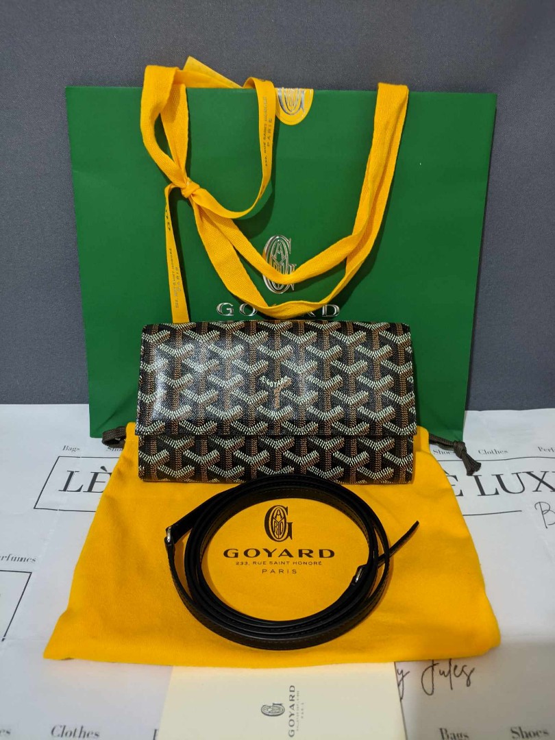 Pre-order Goyard Monte Carlo Wallet on Strap Clutch Bag Green Monogram,  Luxury, Bags & Wallets on Carousell