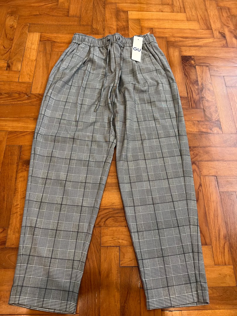 GU Checkered Pants, Women's Fashion, Bottoms, Other Bottoms on Carousell