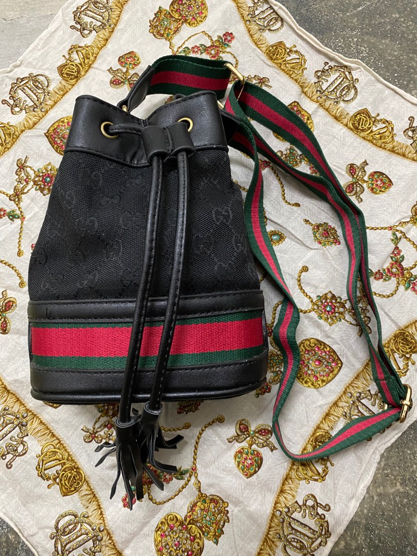Gucci ophidia 2025 bucket bag black