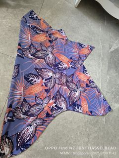 Instant shawl with flap