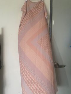 Jovian Satin Square