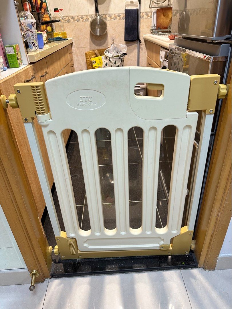 Jtc cheap baby gate
