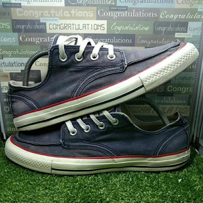 Chuck taylor shop boat shoes