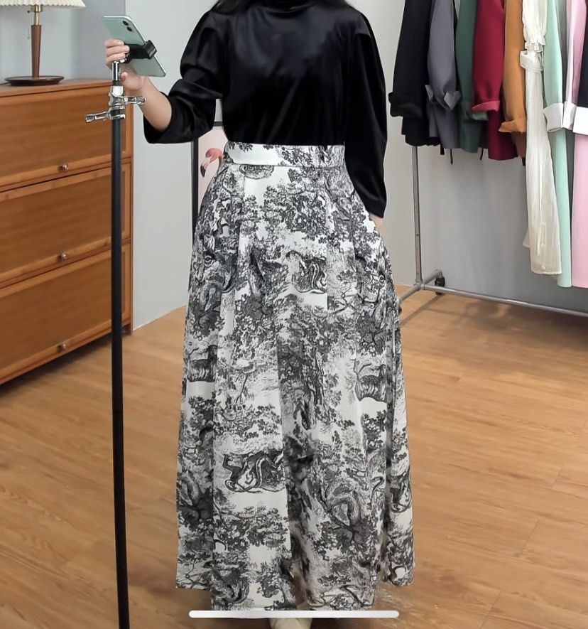 Free courier CD Korea Brand new black beautiful toile de jouy