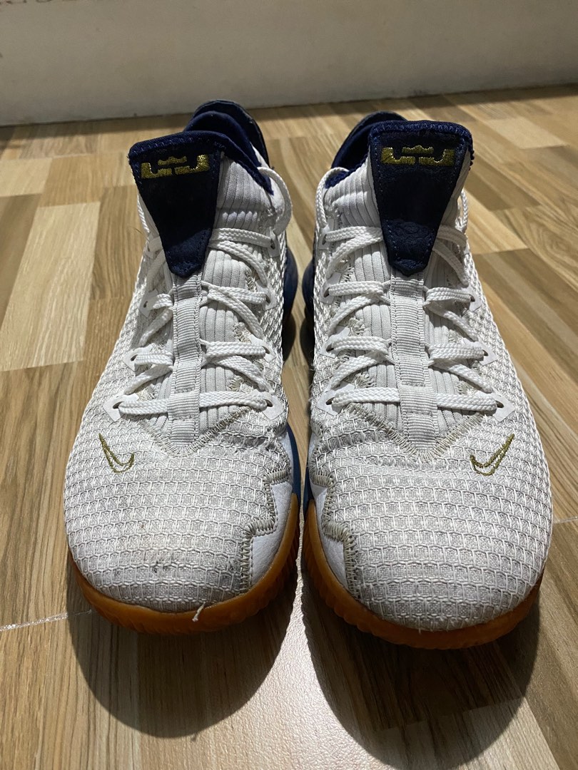 Lebron 16 low team on sale usa