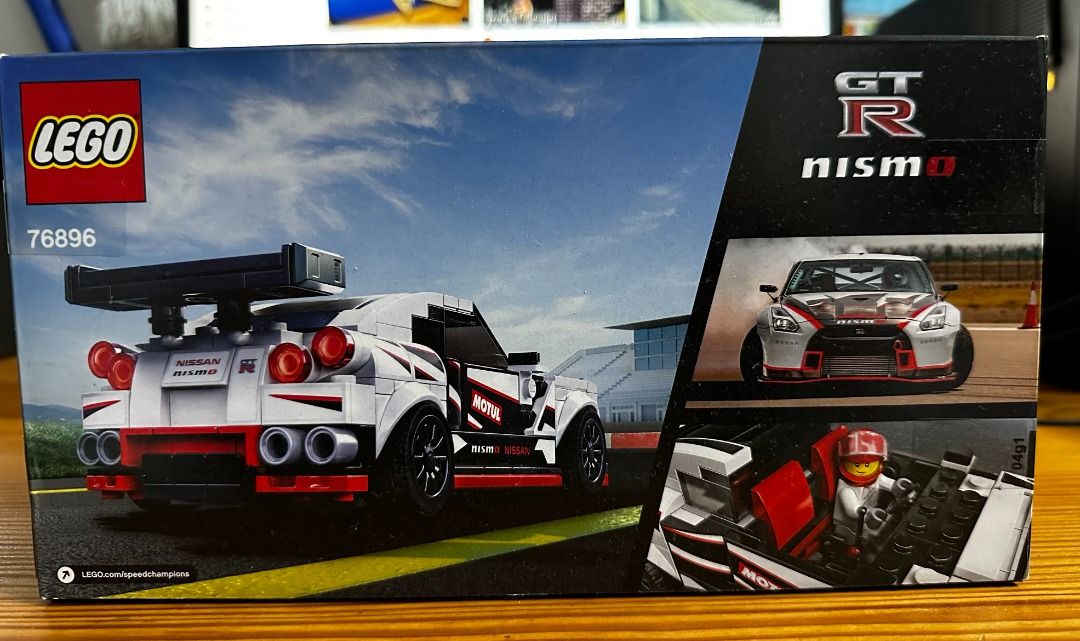 LEGO 76896 SPEED Champions Nissan GT-R NISMO (Dented Box), Hobbies ...