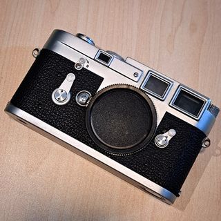 （分類：）位於 。 由 stanley_camera 提交（商品編號 1242322393，圖片 1）。簡介： 。