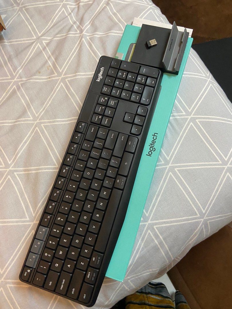 Logitech Multi Device K375s keyboard, Computers & Tech, Parts ...