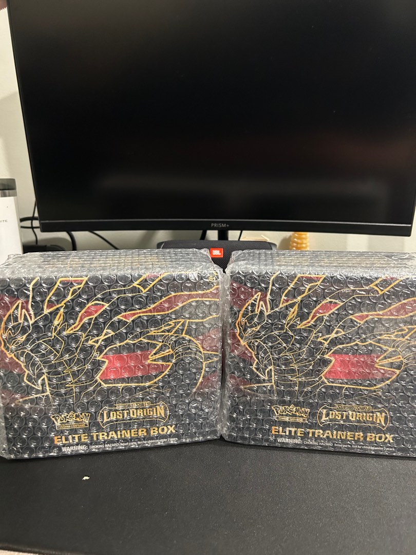 Lost Origin ETB, Hobbies & Toys, Toys & Games on Carousell