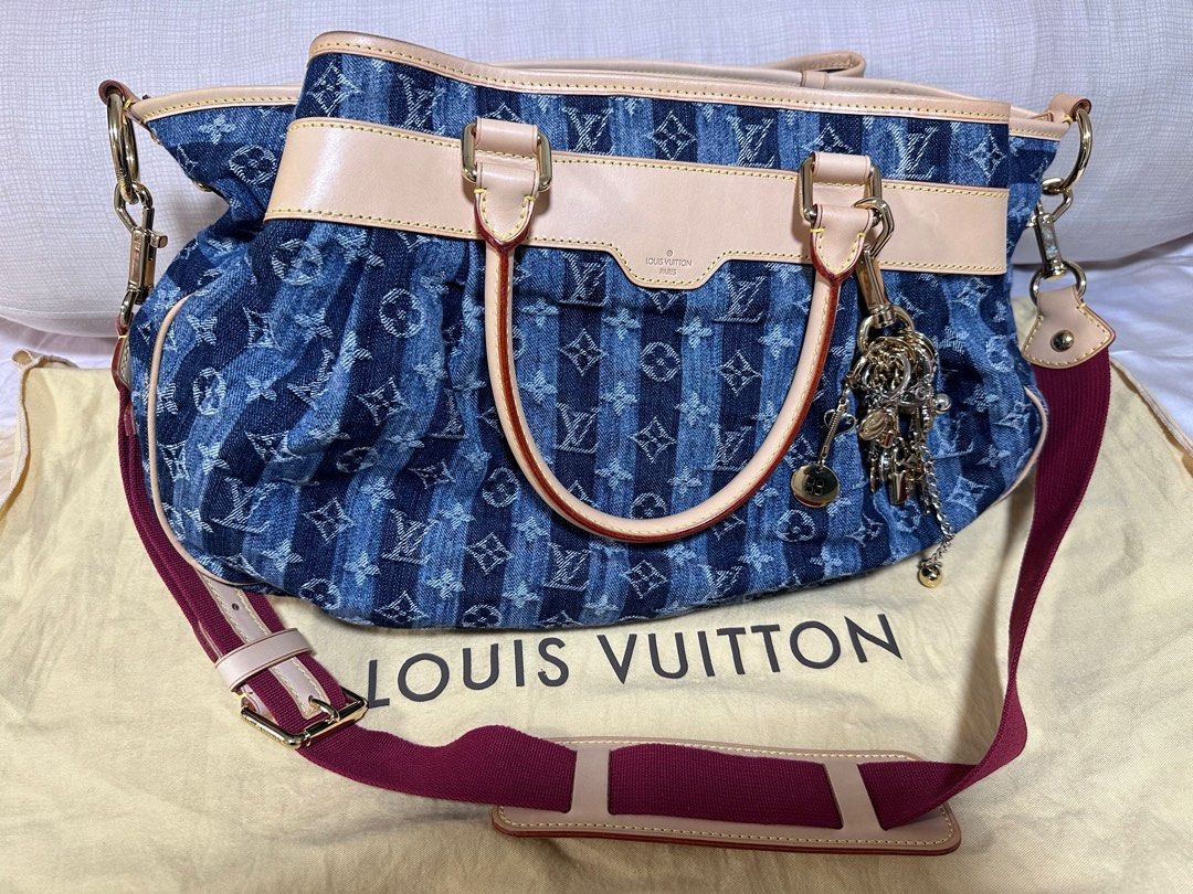 LOUIS VUITTON Monogram Denim Cruise Raye Cabas GM Bag For Sale at