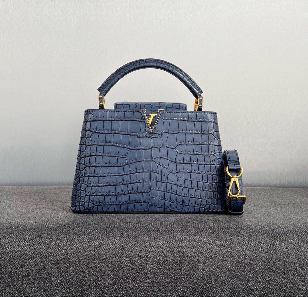 LV Capucines BB Size Black NEW, Women's Fashion, Bags & Wallets, Cross-body  Bags on Carousell