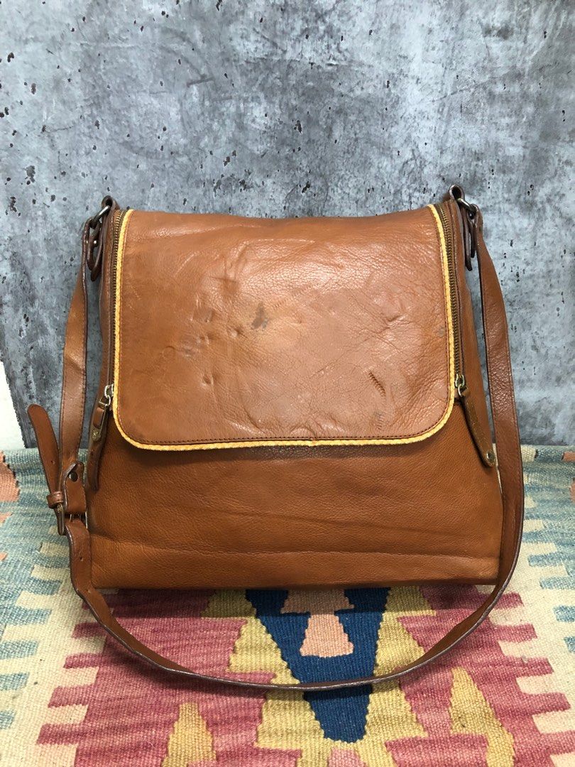 Massimo dutti sling bag shop