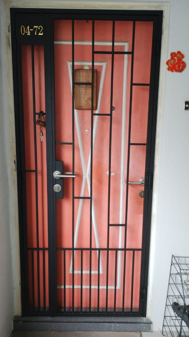 Mildsteel Gate, Furniture & Home Living, Security & Locks, Locks, Doors