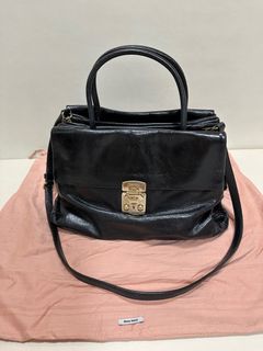 （分類：）位於 。 由 felicia_a 提交（商品編號 1242186387，圖片 1）。簡介： 。