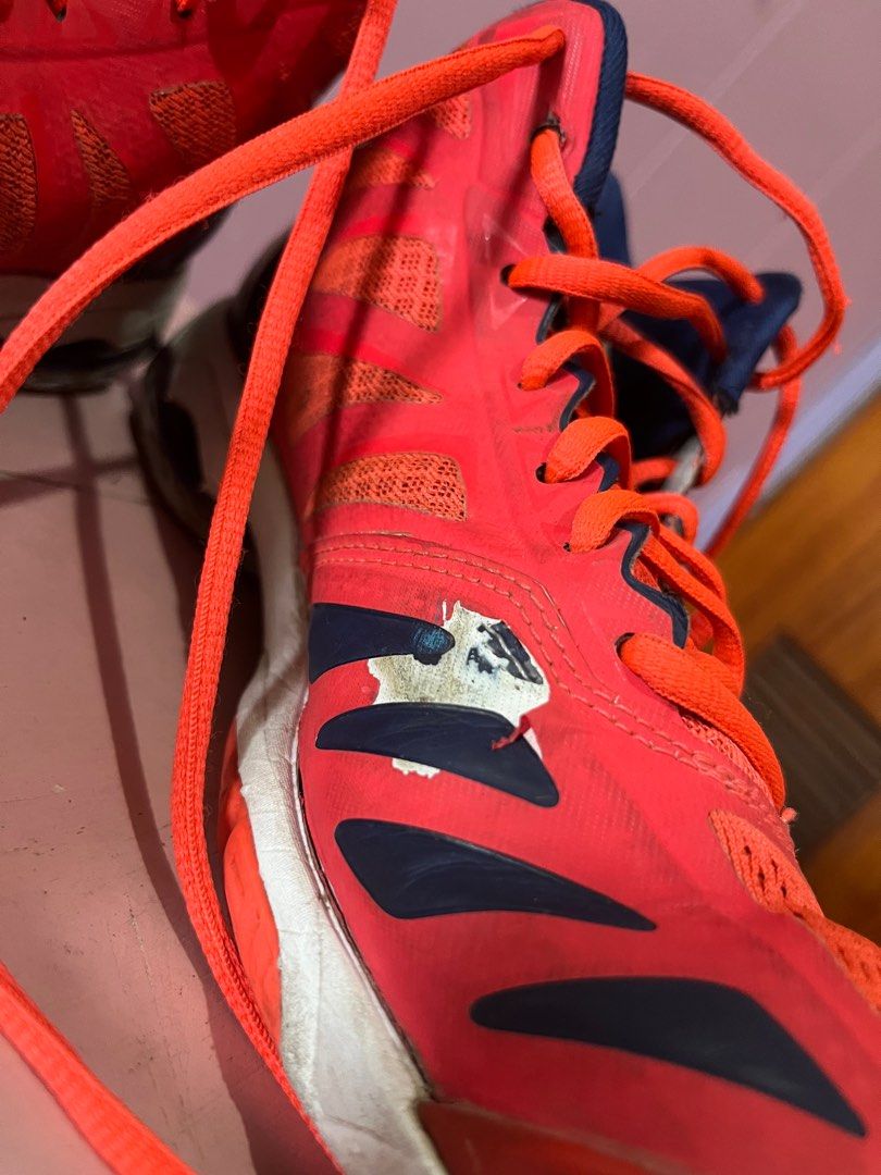 Mizuno volleyball clearance shoes in dubai